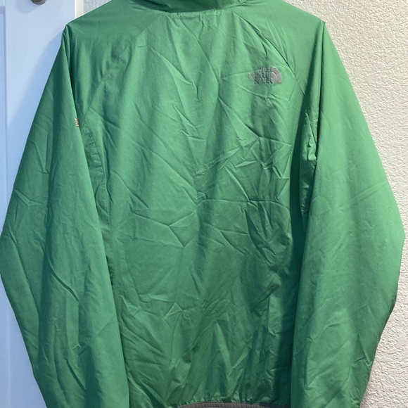 North Face women’s primaloft pullover - Picture 4 of 5